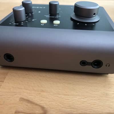 Audient iD4 MKII USB-C Audio Interface 2021 - Black image 4