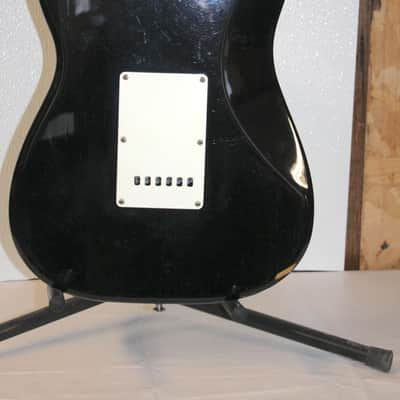 Starcaster Strat By Fender 6 String Electric Guitar With Gig Bag image 6