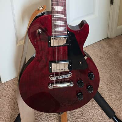 Gibson Les Paul Studio without Fretboard Binding 2022 - Wine Red image 1