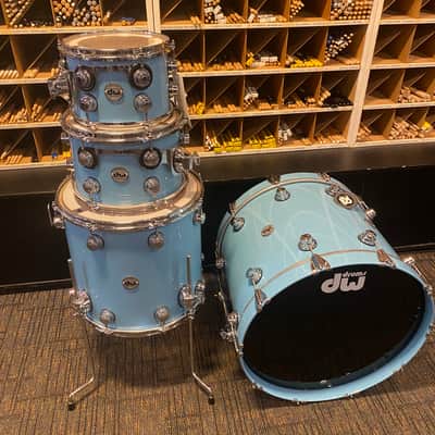 DW Collectors Series Maple 4 Piece Shell Pack - Solid Sky Blue - DEMO image 1