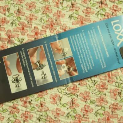 New Old Stock (in original package) LOXX 13679 Strap Lock System for Electric Guitar/Bass (Black) E & B Black (STANDARD) - from late 2010s to early 2020s - metal, stainless steel with black finish (the tool is stainless steel, silver) image 18