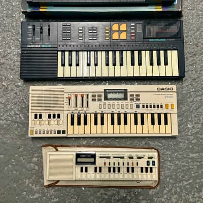 Casio Keyboards Bundle