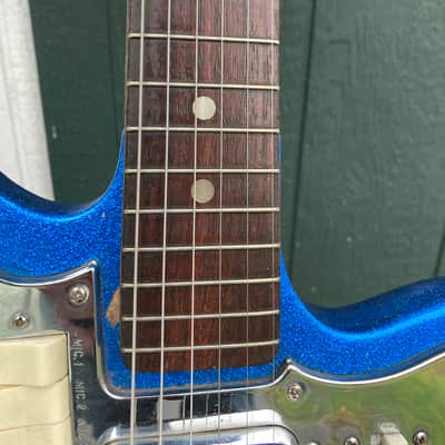Fujigen Gakki  Blue sparkle Jazzmaster copy image 3