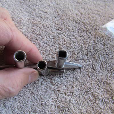 Set of 3 Drum Keys 1-Yamaha 2 Unlabled Drum Keys Make Offer Set of 3 Drum Keys image 2