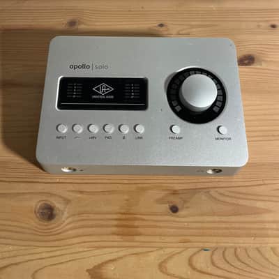 Universal Audio Apollo Solo Thunderbolt 3 Audio Interface 2020 - Present - Silver image 1