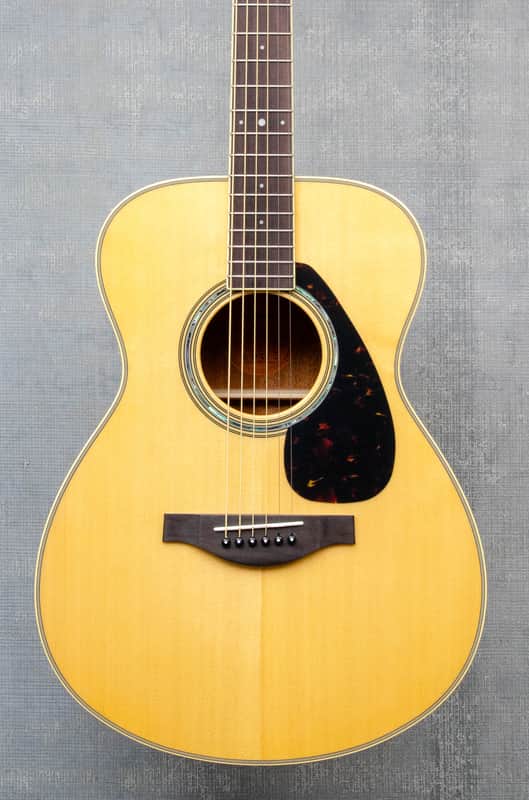 Yamaha LS6M ARE Acoustic image 1