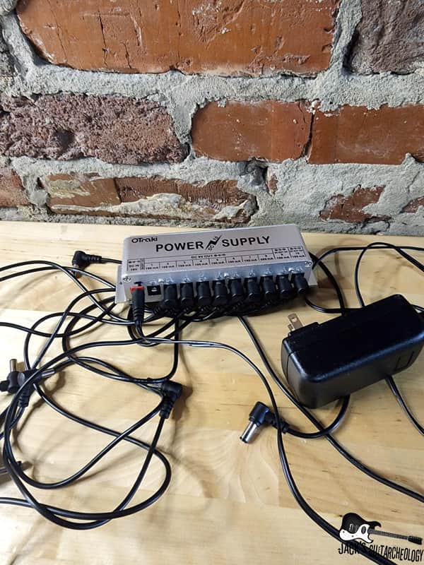 OTraki 9v Power Supply for Guitar Pedals (10 Ports) image 1