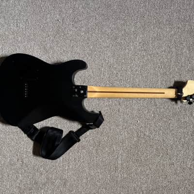 Fender Jim Root Artist Series Signature Stratocaster 2010 - Present - Flat Black image 2