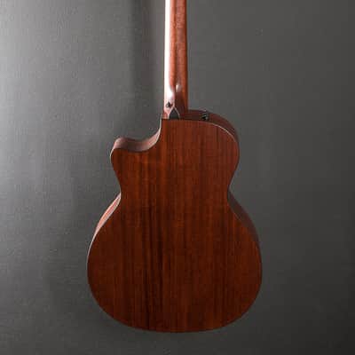 Taylor 324CE Baritone 6 Limited '25 image 5