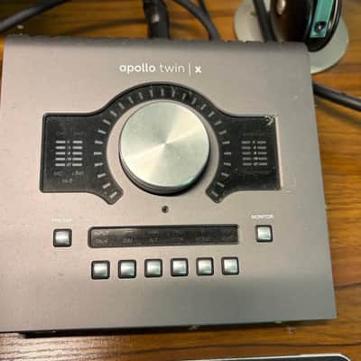 Universal Audio Apollo Twin X DUO Heritage Edition Thunderbolt 3 Audio Interface 2020 - Present - Gray image 3