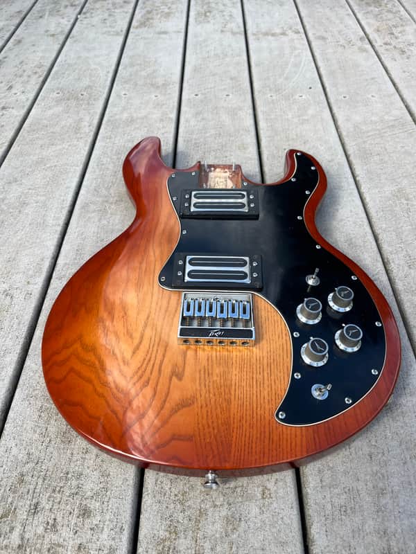 Peavey T-60 1981 - Tan Burst image 1
