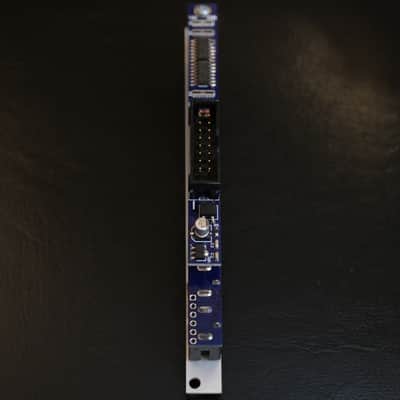 Division 6 VM // compact Eurorack voltage meter image 4