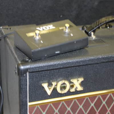 Vox AC15VR Valve Reactor 1x12 Guitar Combo 2010-2014 Black (54273) image 2