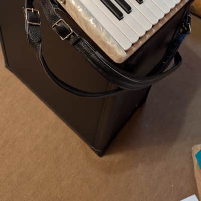 Delicia Junior 26 late 90s - 48 Bass with case image 4