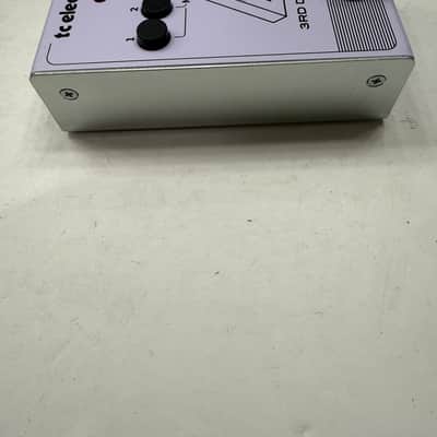 TC Electronic 3rd Dimension Chorus Analog True Bypass Guitar Effect Pedal + Box image 4