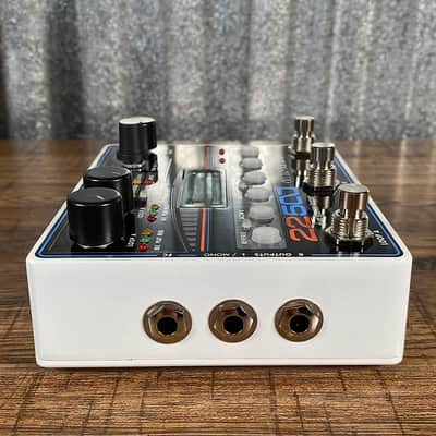 Electro-Harmonix EHX 22500 Dual Stereo Looper Guitar & Bass Effect Pedal image 5