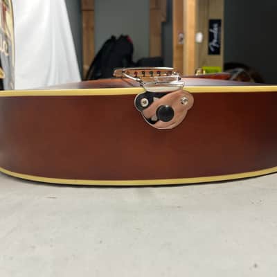 Gretsch G9555 New Yorker Archtop Hollow Body Electric Guitar image 18