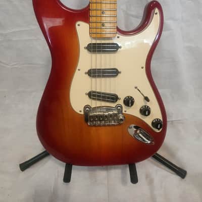 G&L Legacy Special USA Cherry Burst (with hard case) image 3