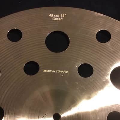 Bosphorus Cymbals - 18” Traditional Series 18 Hole FX Crash image 3
