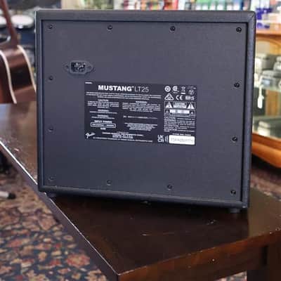 Fender Mustang LT25 25w Combo Amp - USED image 5