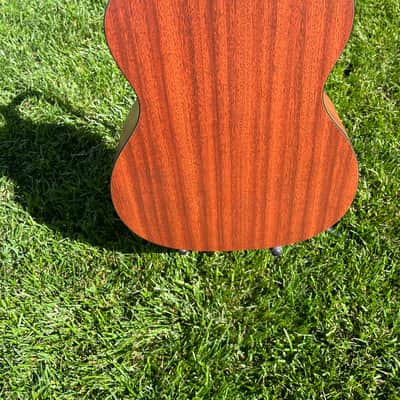 Martin 000X1 - Natural image 4