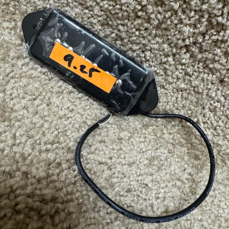 Unlabeled P90 Pickup M Black Dogear image 1