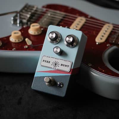 ギター ROGER MAYER CLASSIC FUZZ/ROCKET FX Roger Mayer Rocket FX Classic Fuzz | Reverb Canada