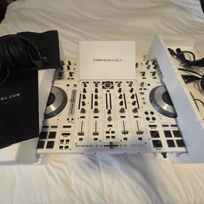 Denon Prime 4 Special Edition - White image 5