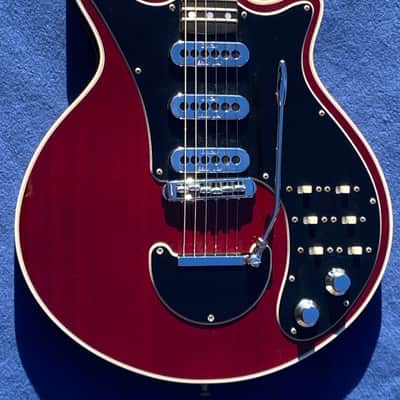 Guild Brian May Signature 1993 - Red see trough body image 2