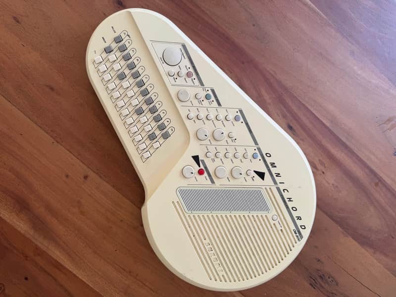 Suzuki Omnichord OM-300M (Factory MIDI) – Recently Serviced image 1
