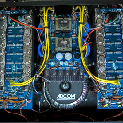 Adcom GFA-5800 250/400W stereo XLR balanced studio monitor power amp - made in USA! image 3