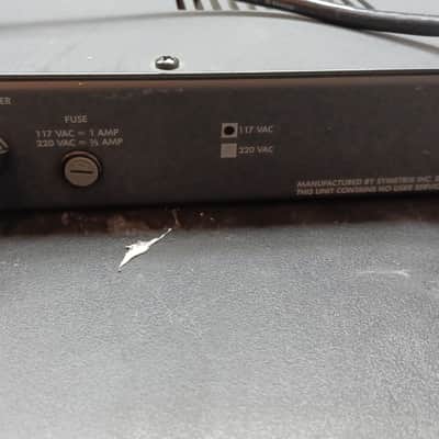 Symetrix A220 image 4