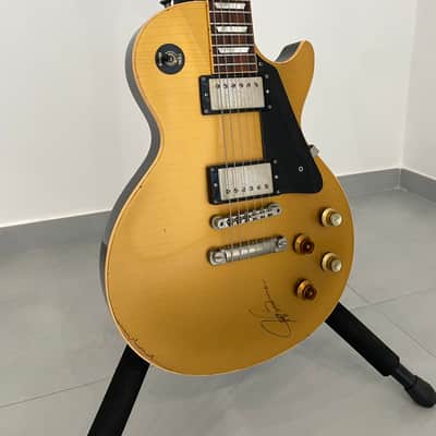 Gibson Custom Shop Joe Bonamassa Aged & Signed Les Paul Goldtop image 4