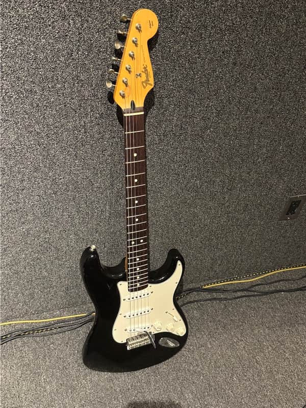 Fender California Stratocaster with Rosewood Fretboard & Leather Hard Case - 1998 image 1