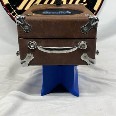 Pignose 7-100(R) Portable Guitar Amp with Power Supply image 5