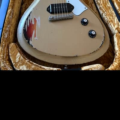 Novo Solus M1 2024 - Shoreline Gold over 3 Tone Sunburst image 10