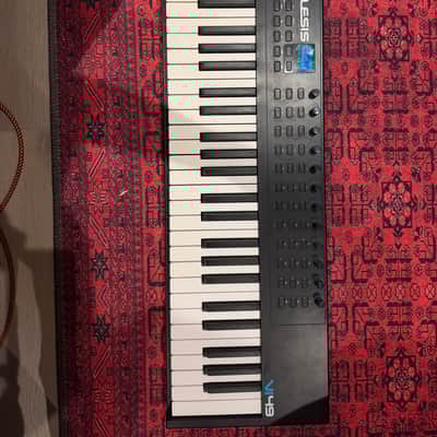 Alesis VI49 USB MIDI Keyboard / Pad Controller 2010s - Black
