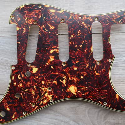 62 Fender Stratocaster celluloid tortoise pickguard USA 1960 thru 1962 avri strat guard image 2