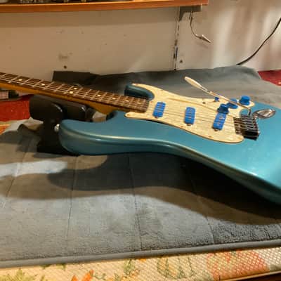 Fender Powerhouse Stratocaster with Rosewood Fretboard 1998 - 2001 - Lake Placid Blue image 7