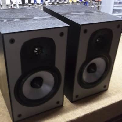 PARADIGM MINI MONITOR V3 SPEAKERS image 5