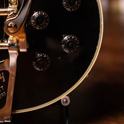 Gibson Custom Shop Murphy Lab 1957 Les Paul Custom Reissue 3-Pickup Bigsby Light Aged Electric Guitar 2023 - Ebony image 7