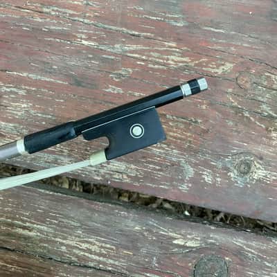 Karl Willhelm Model 55 4/4  with case/bow image 15