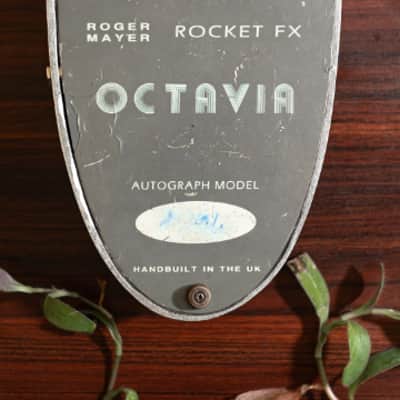 Roger Mayer Octavia Autograph | Reverb