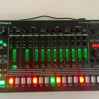 Roland AIRA TR-8 Rhythm Performer | Reverb