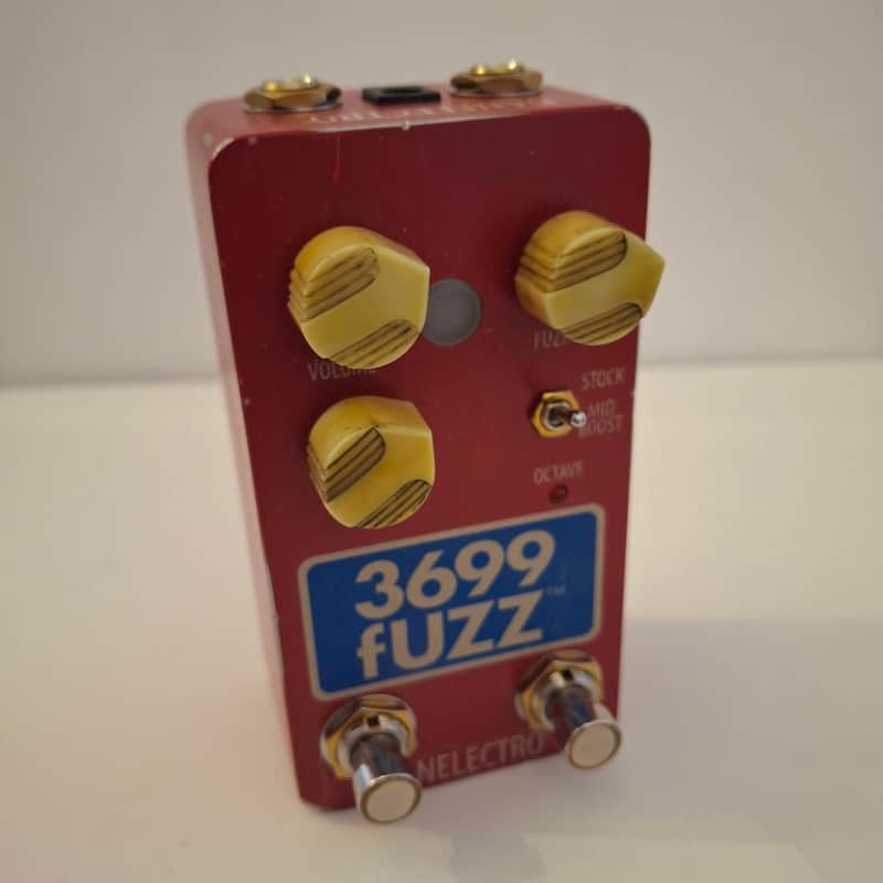 Danelectro The 3699 Fuzz 2020 - Red image 1