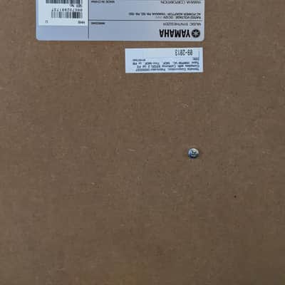 Yamaha MM8 Synthesizer 2010s - Silver image 9