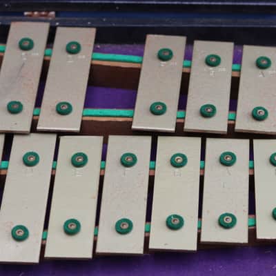 Vintage xylophone image 2