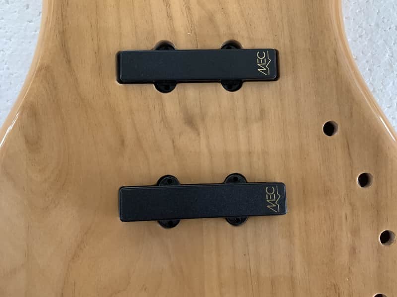 MEC Active Bass Pickups image 1