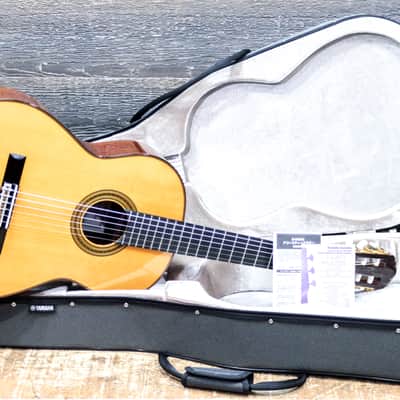 Yamaha GC42S GC Series Handcrafted Line Solid Spruce Top Classical Guitar w/Bag image 11