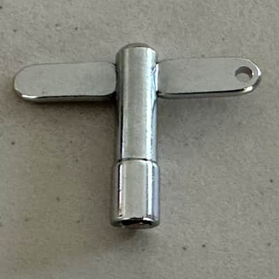 DW DRUM WORKSHOP CHROME DRUM KEY DRUMKEY & LANYARD BRAND NEW image 3